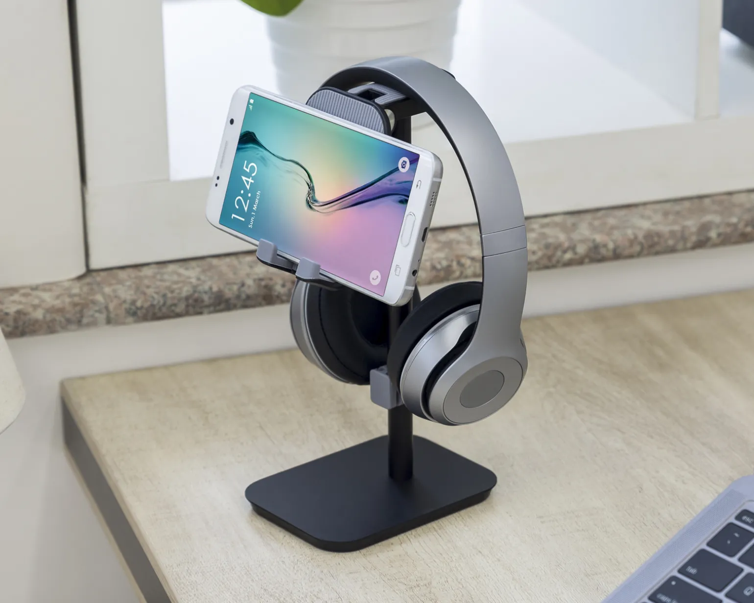 Aluminum Headphone Stand with Tiltable Phone Holder - Black