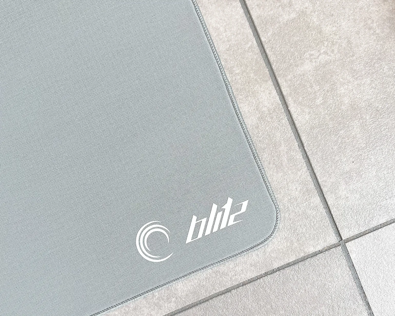 Blitz - Gaming Mousepad - SQ - Soft - Grey