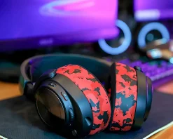 FreeZe Nova Pro Wireless Ear Cushions - Red Camo