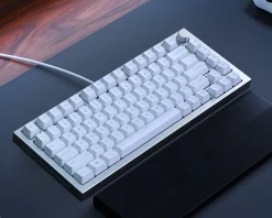 GMMK Pro 75% Barebone ANSI White Ice