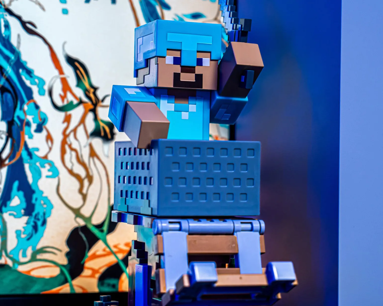 Minecraft: Steve in Diamond Armor R.E.S.T Phone & Controller Holder