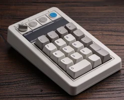 Retro 18 Mechanical Numpad - Wireless Numpad - M Edition