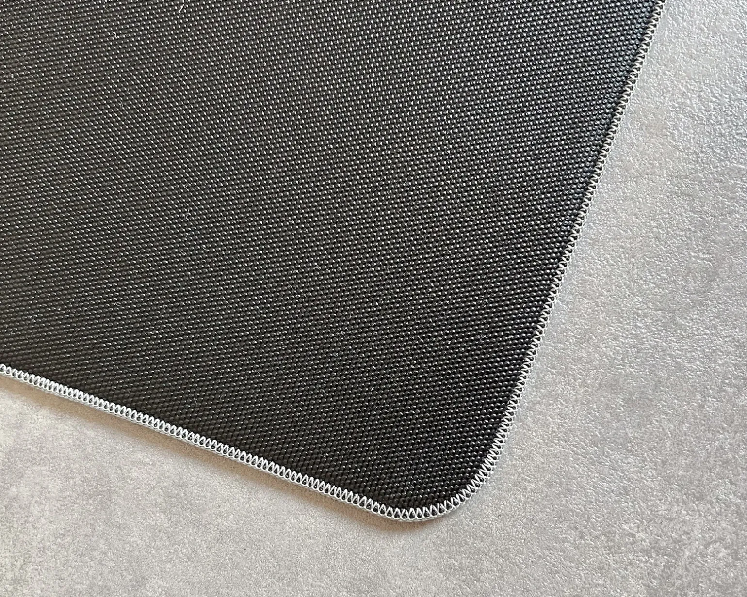 Rizz - Gaming Mousepad - L - SOFT - Grey