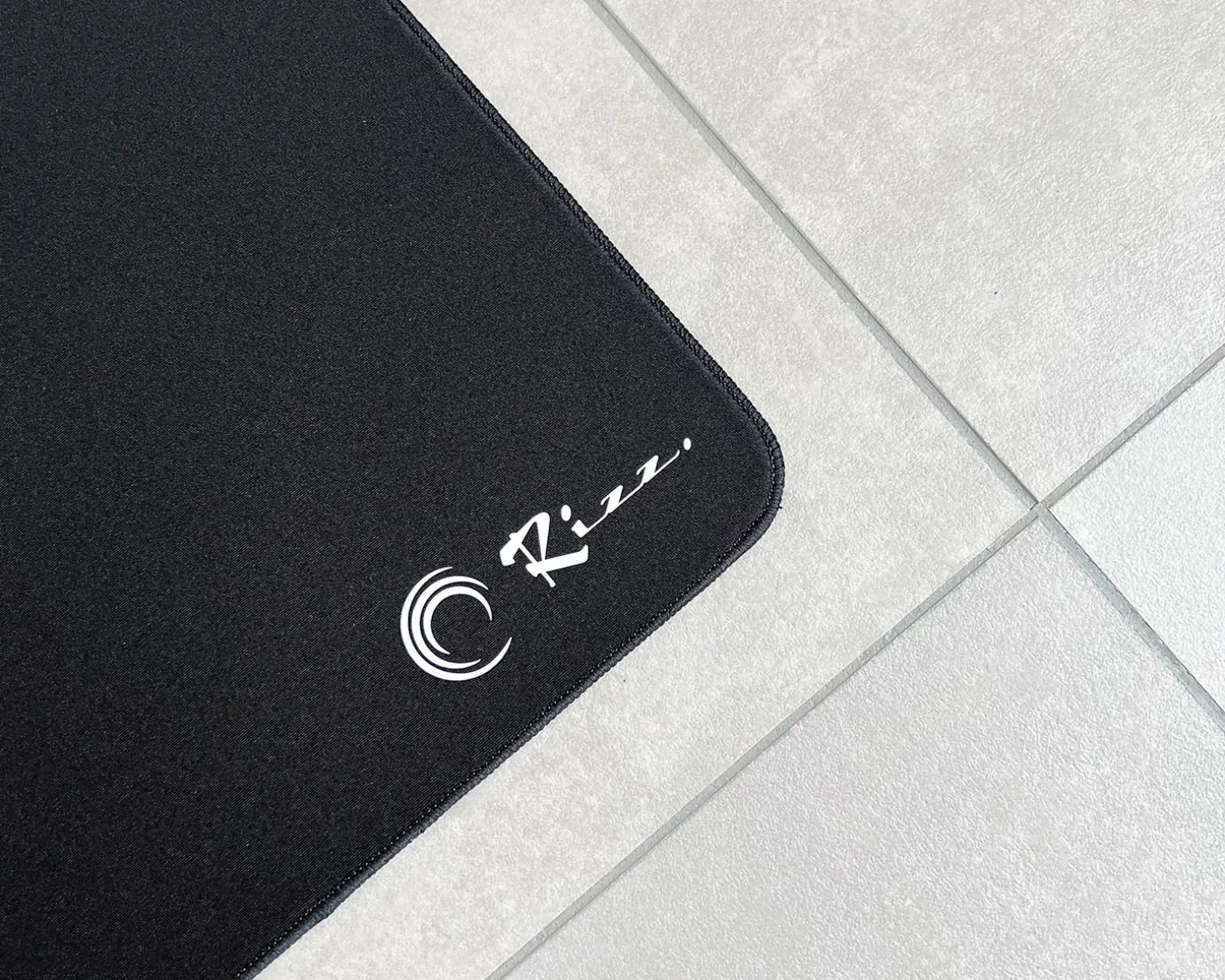 Rizz - Gaming Mousepad - SQ - SOFT - Black