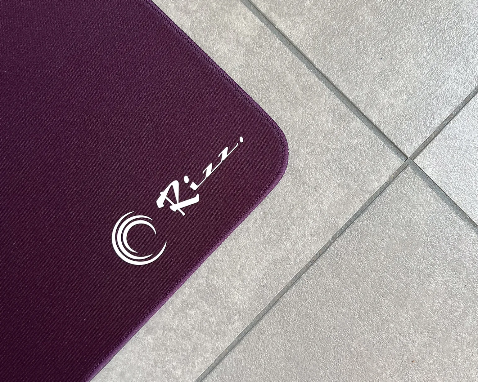 Rizz - Gaming Mousepad - SQ - SOFT - Purple
