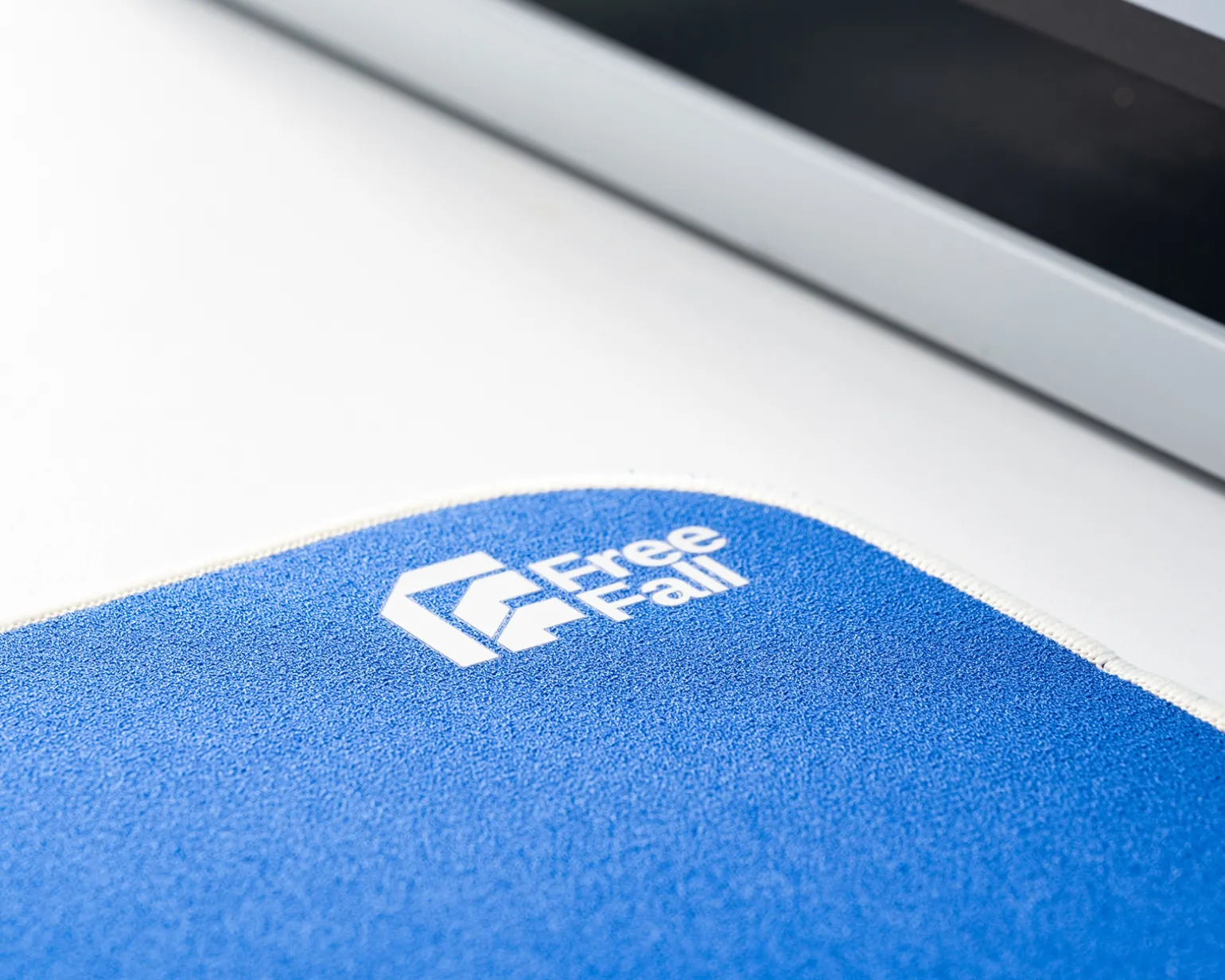 SV BASE Control+ v3 Gaming Mousepad - MID - XL SQ